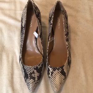 Snakeskin Patterned Kitten Heels